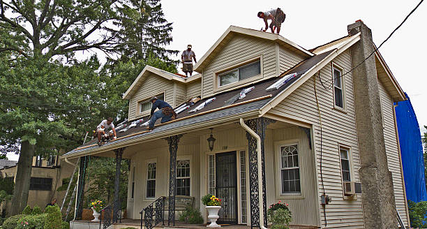 Quick and Trustworthy Emergency Roof Repair Services in Little Chute, WI